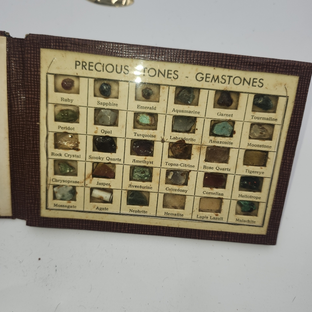 Vintage 30 Gemstones Rough Pocket Compendium samples collection identify book